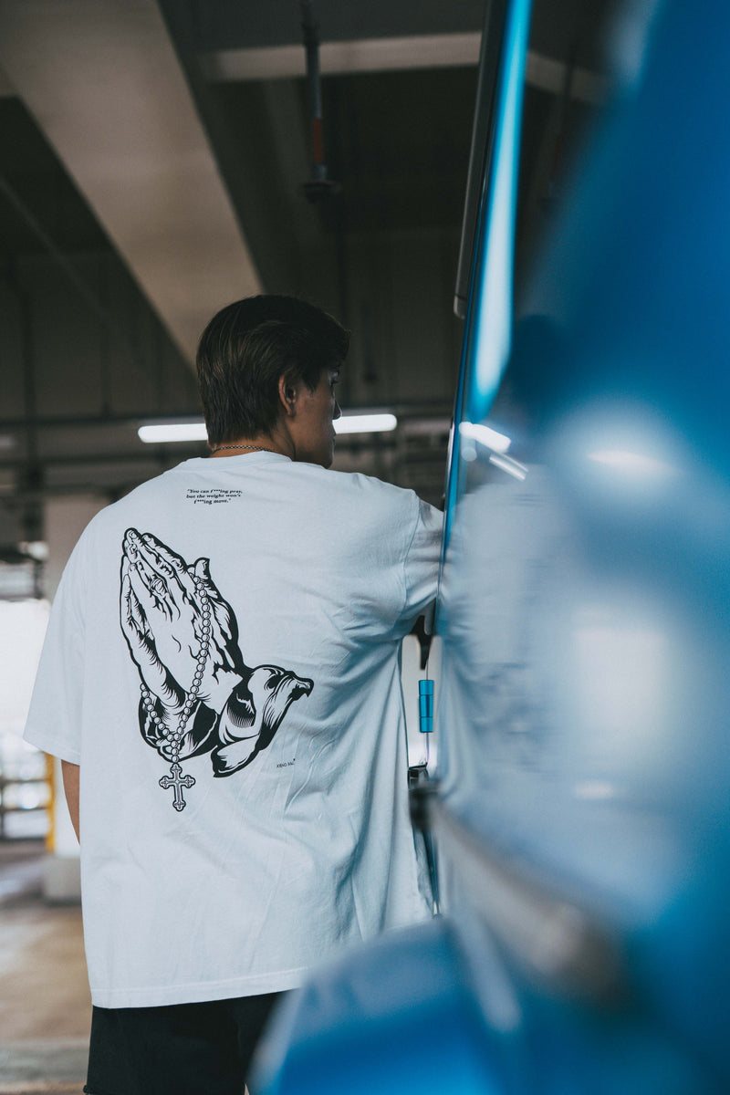 XENO “PRAYING HANDS” OVERSIZED TEE BLEACH WHITE