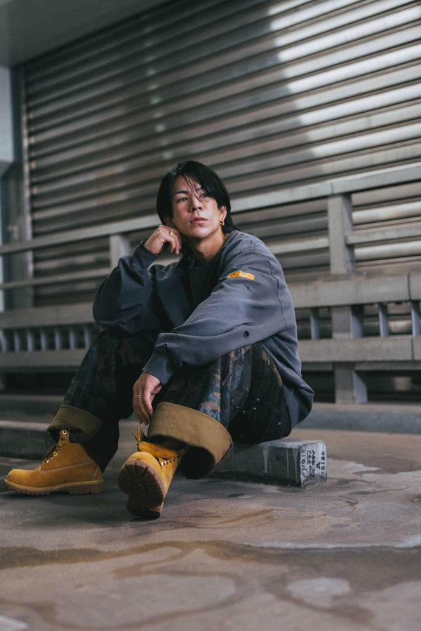 XENO DAMAGE SWEAT SHIRT GRAY