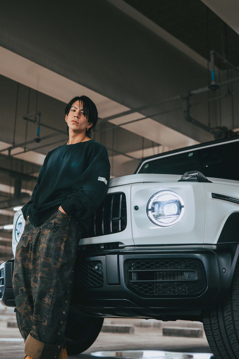 XENO DAMAGE SWEAT SHIRT BLACK