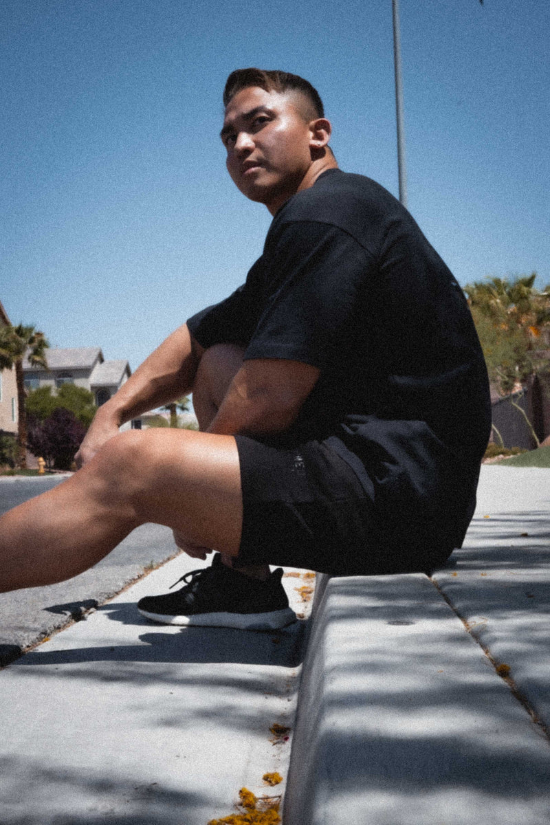 XENO EARNED Shorts Black