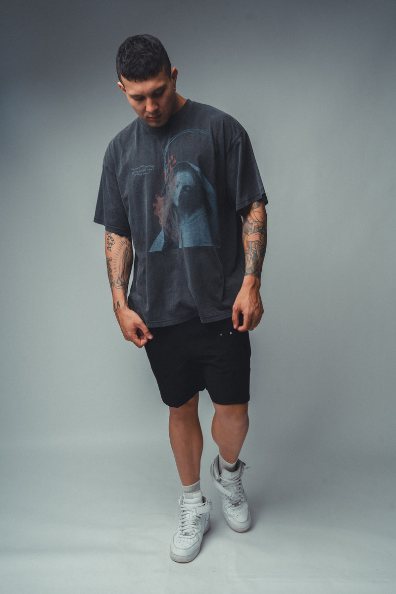 XENO “MARY BURN” OVERSIZED TEE BLEACH BLACK