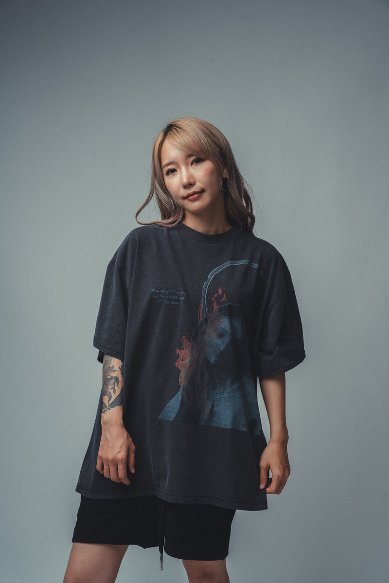 XENO “MARY BURN” OVERSIZED TEE BLEACH BLACK