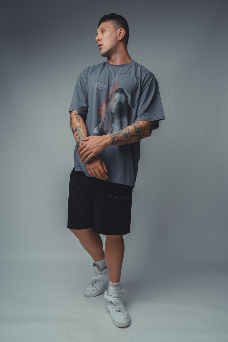 XENO “MARY BURN” OVERSIZED TEE BLEACH BLUE GRAY