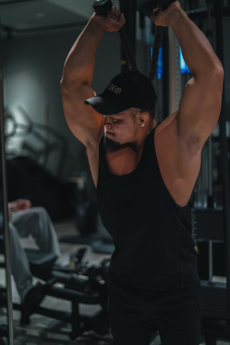 XENO PIPING STRINGER BLACK x BLACK