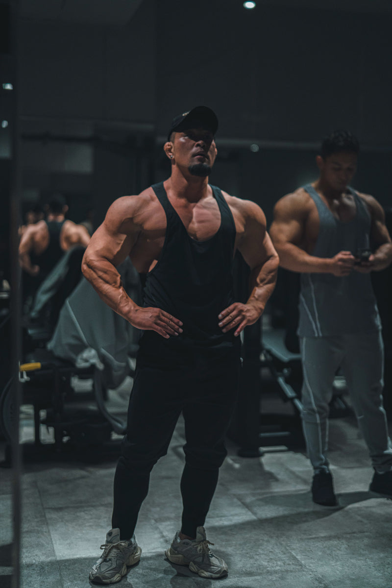 XENO PIPING STRINGER BLACK x BLACK
