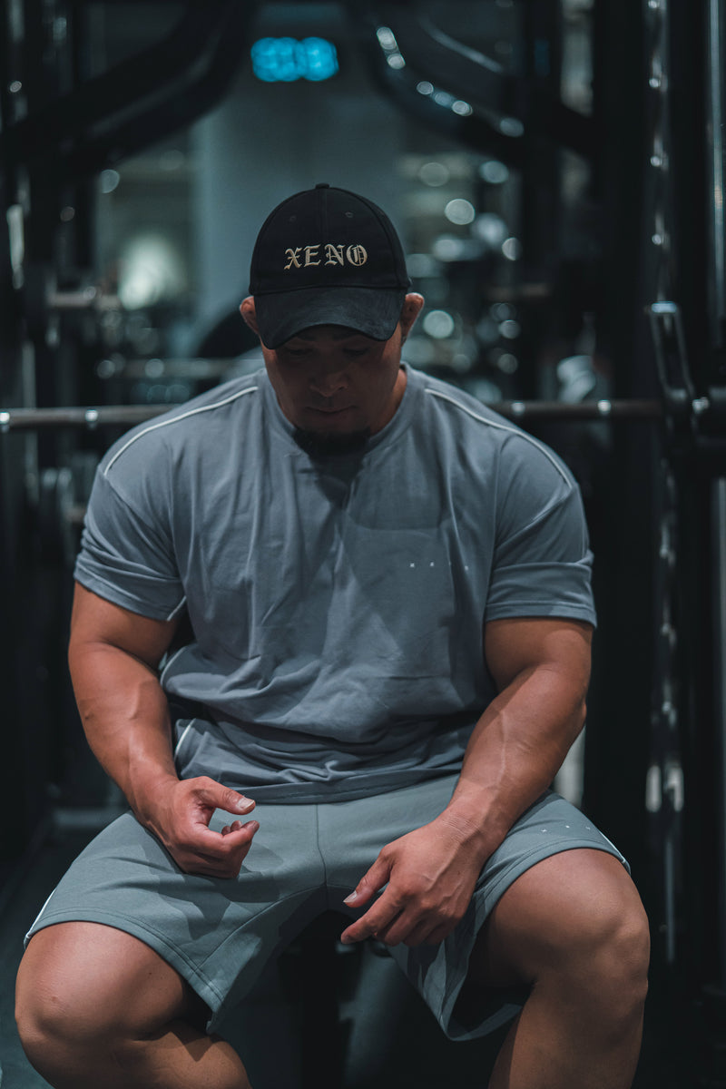 XENO PIPING DOUBLE KNIT SHORTS GRAY