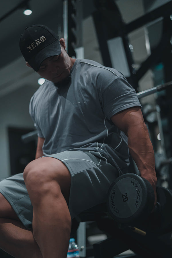 XENO PIPING DOUBLE KNIT SHORTS GRAY