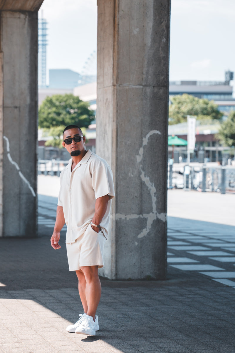 XENO WAFFLE RELAXED SHORTS WHITE BEIGE