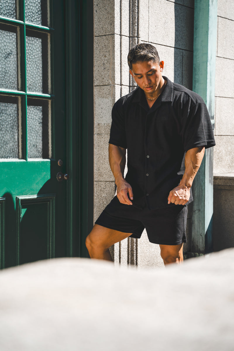XENO WAFFLE RELAXED SHORTS BLACK