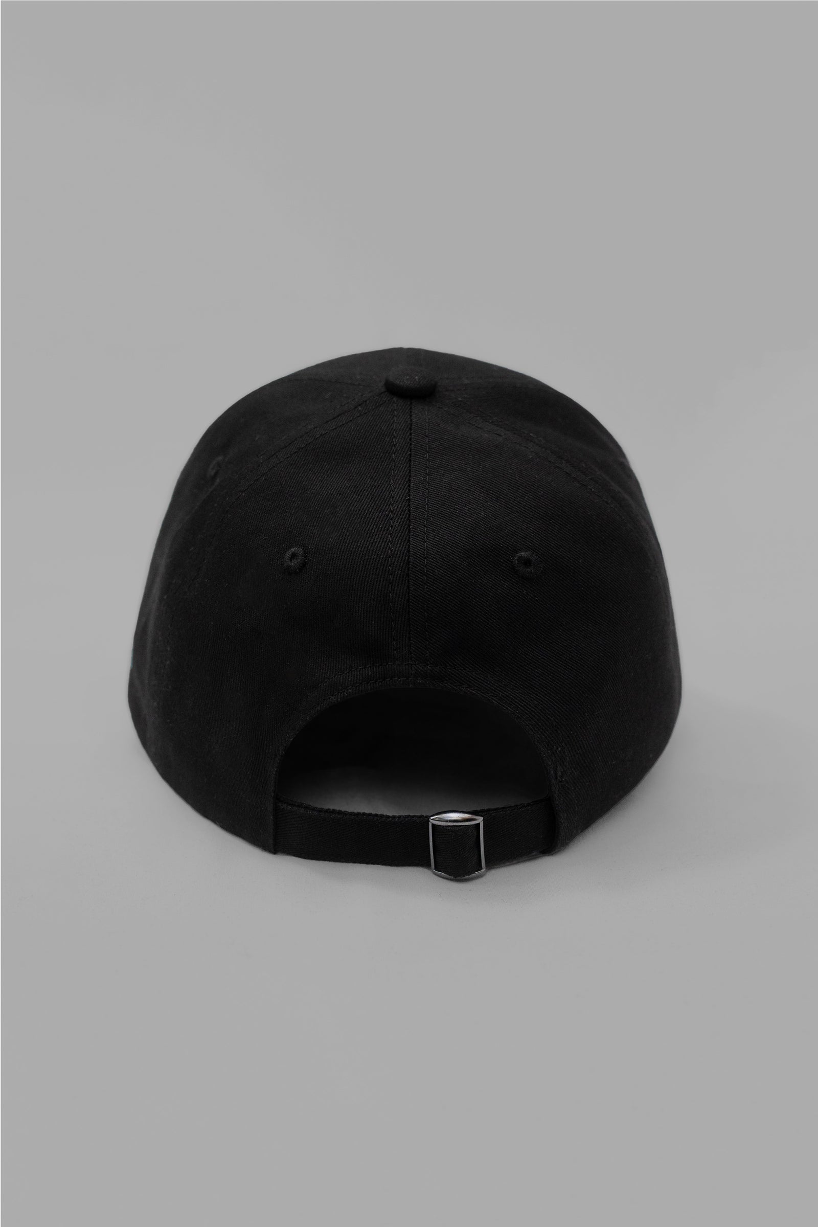 XENO MMXIX CAP BLACK x WHITE