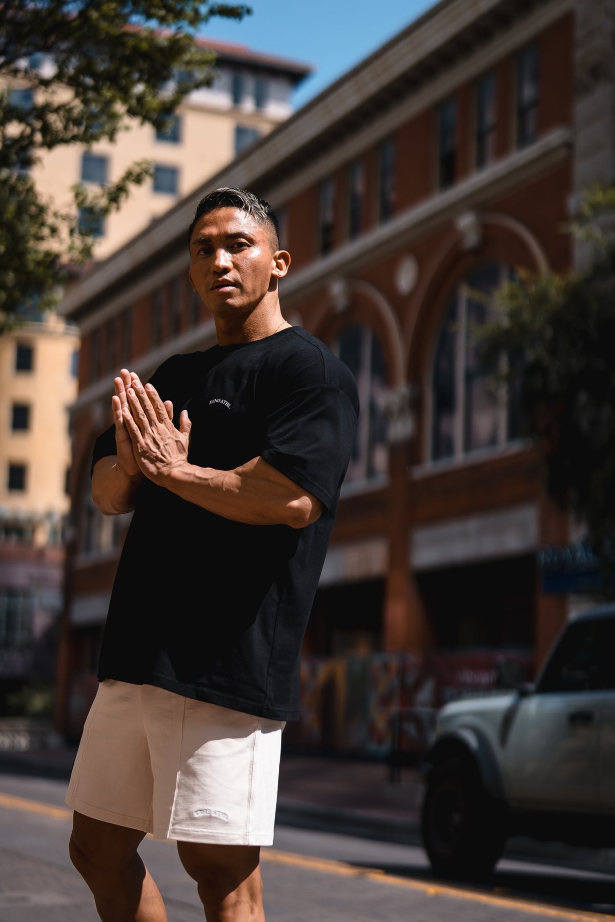 XENO CROSS EMBROIDERY T-SHIRT Black