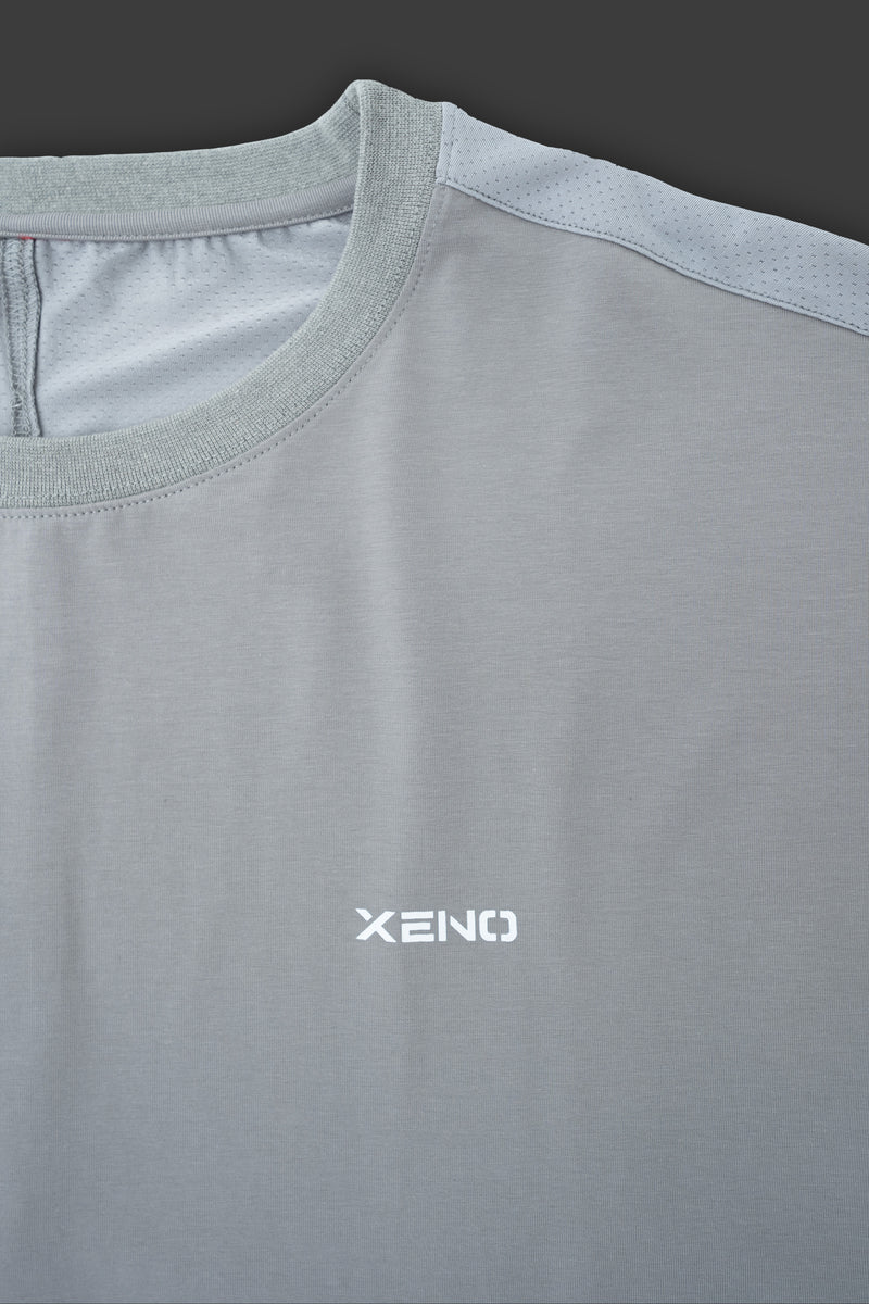 XENO FABRIC BLOCK T-SHIRT Gray