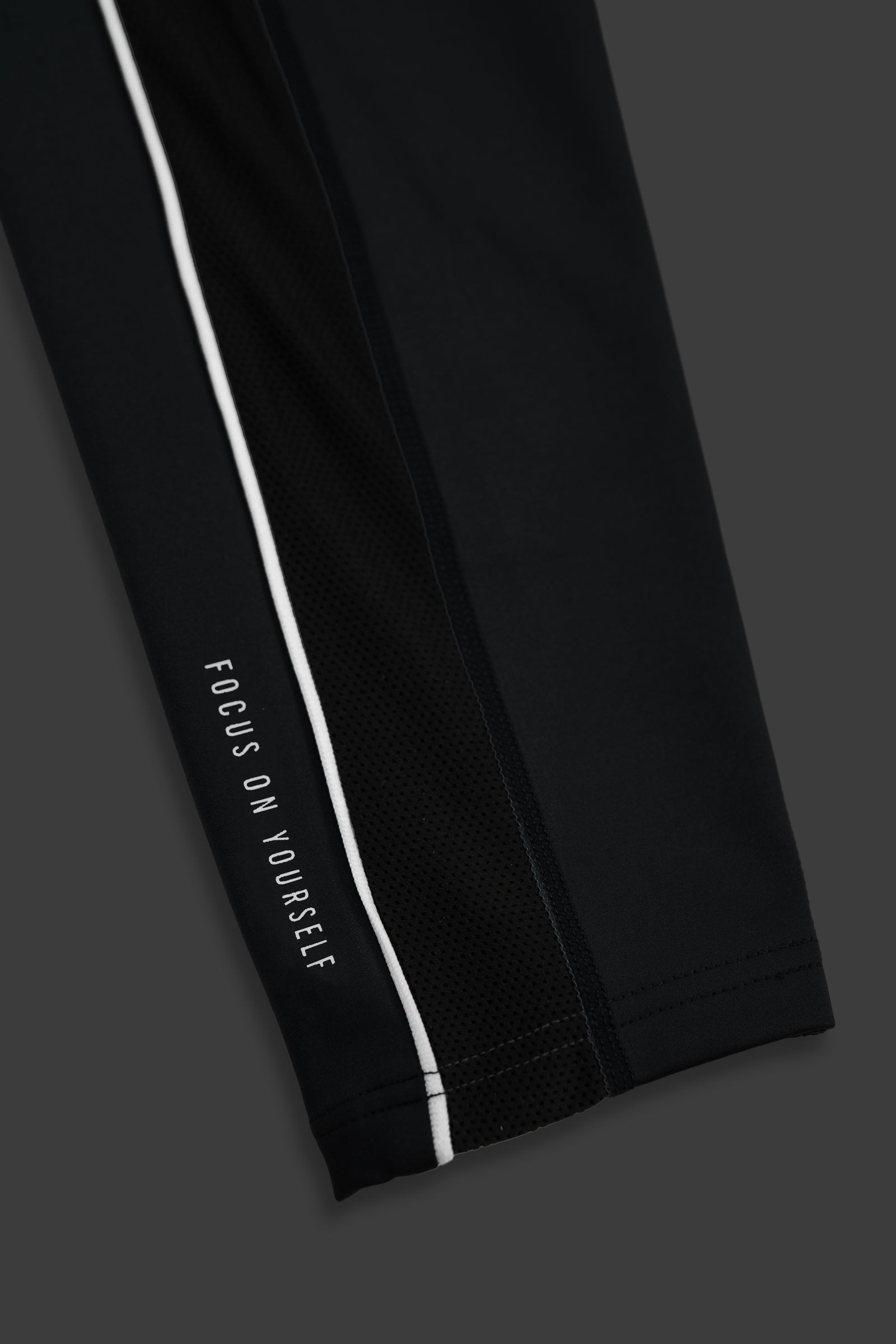 XENO SIDELINE ACTIVE LEGGINGS BLACK x WHITE