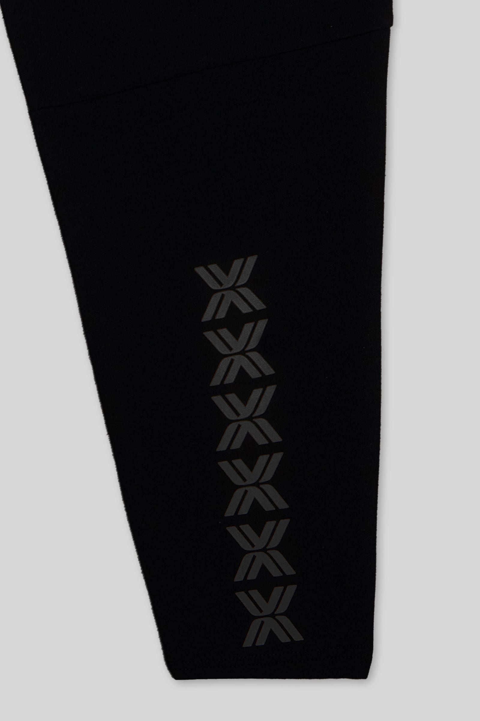 XENO MONOGRAM PANTS BLACK x BLACK