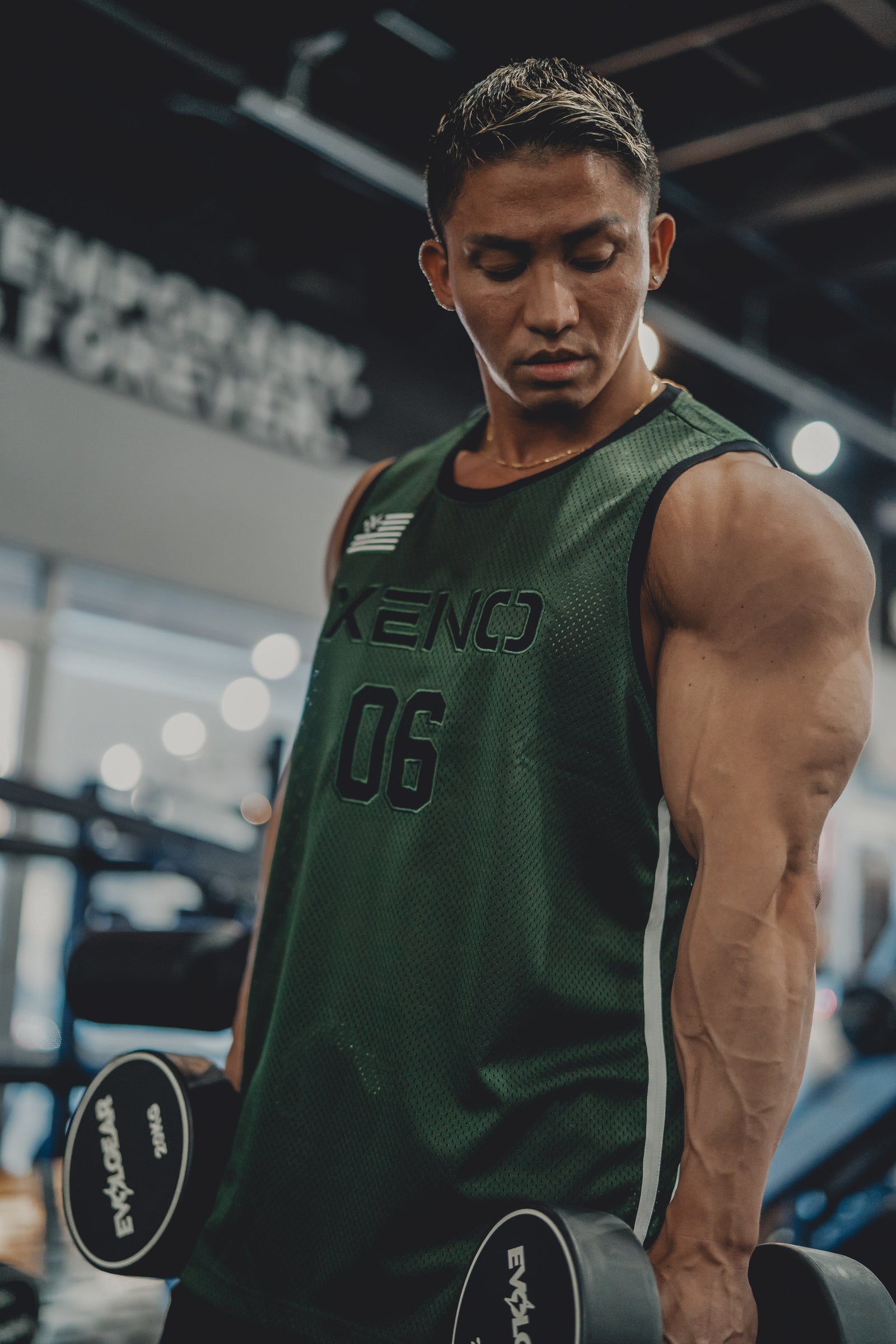 最終値下げ！xeno タンクトップ　6th ANNIVERSARY Mサイズ XENO USA 6TH ANNIVERSARY TANK GREEN