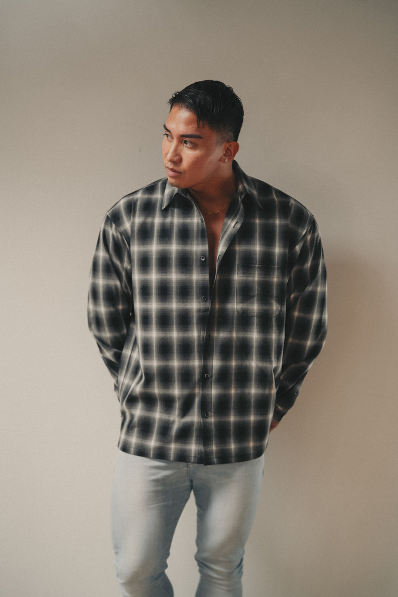 XENO OVERSIZED OMBRE CHECK SHIRTS BLACK