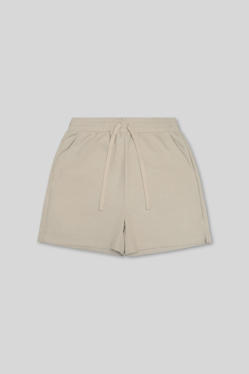 XENO WAFFLE RELAXED SHORTS WHITE BEIGE