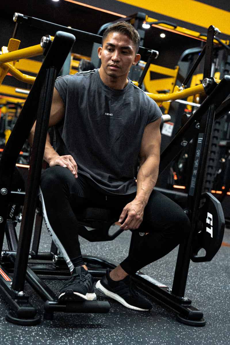 XENO SHOULDER LINE TANK GRAY