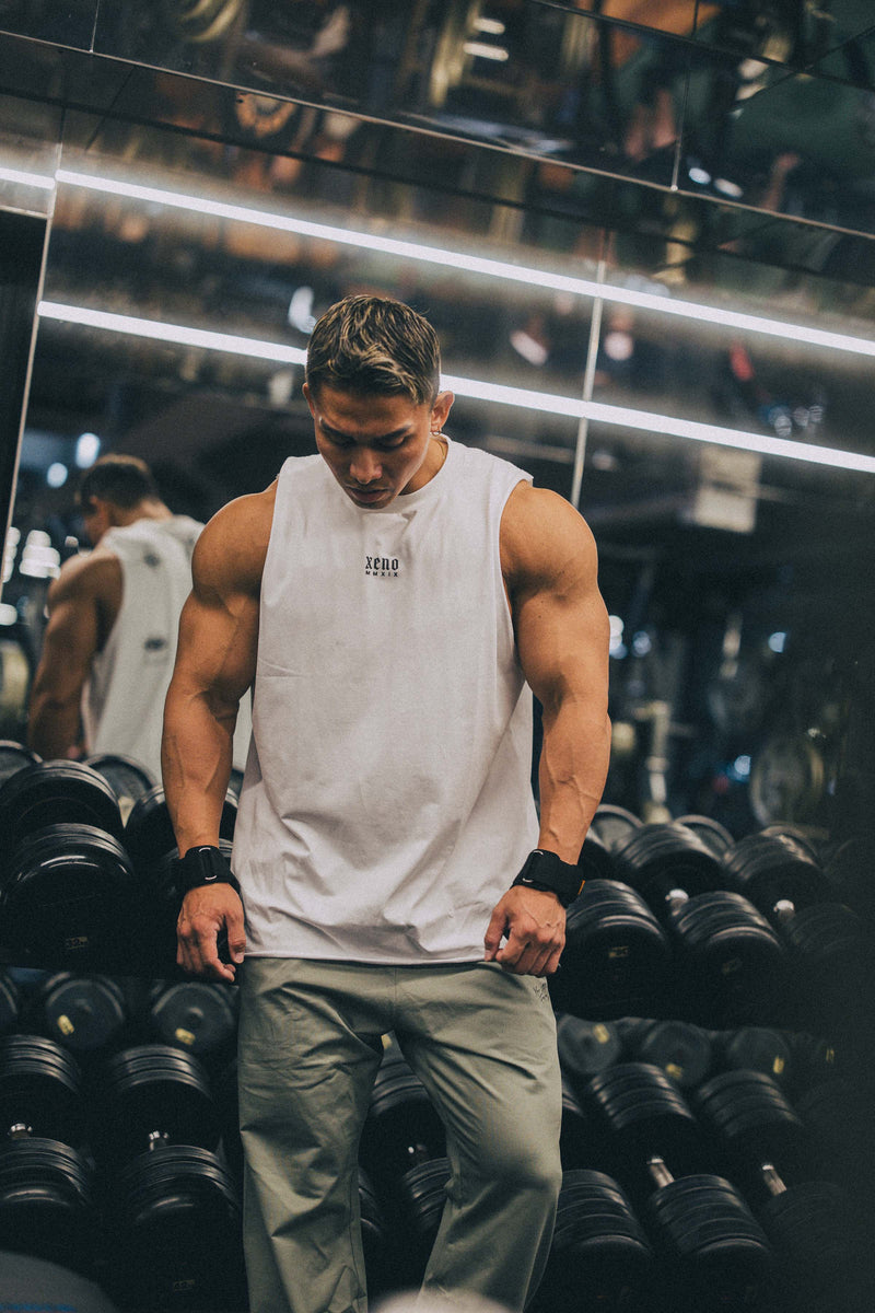 XENO “NFTS”SLEEVELESS TEE WHITE