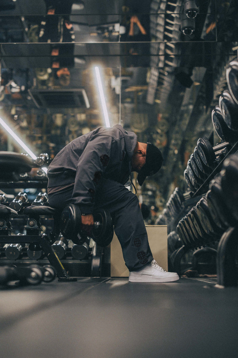 XENO “NFTS” SWEAT PANTS CHARCOAL