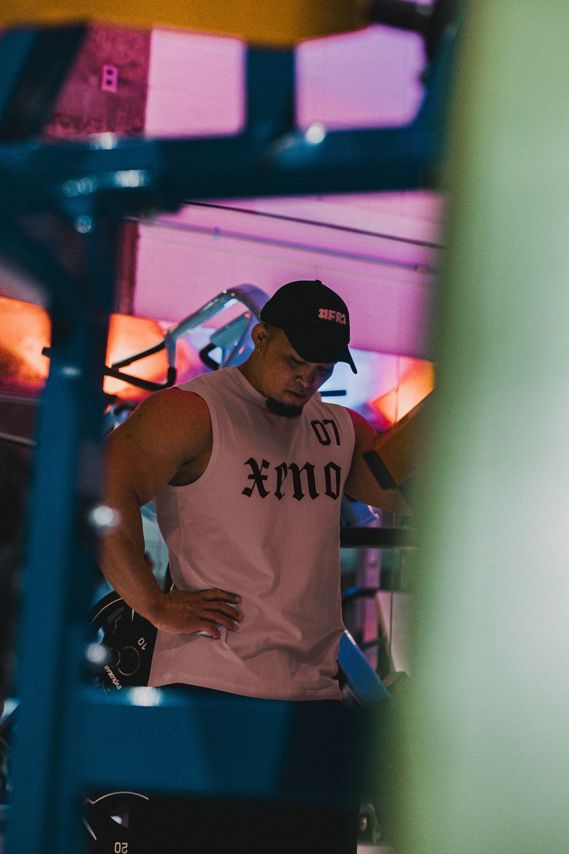 XENO 7TH ANNIV.  SLEEVELESS TEE DUSTY PINK