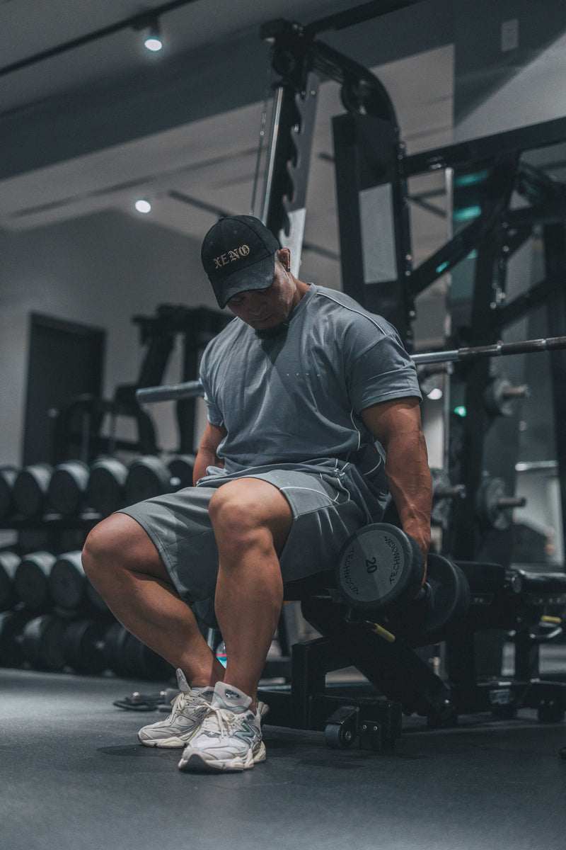 XENO PIPING DOUBLE KNIT SHORTS GRAY