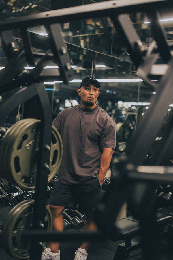 XENO “NFTS” SWEAT SHORTS CHARCOAL
