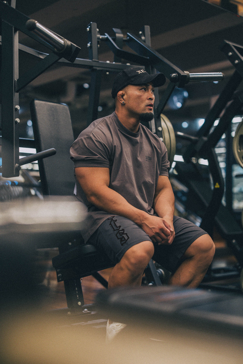 XENO “NFTS” SWEAT SHORTS CHARCOAL