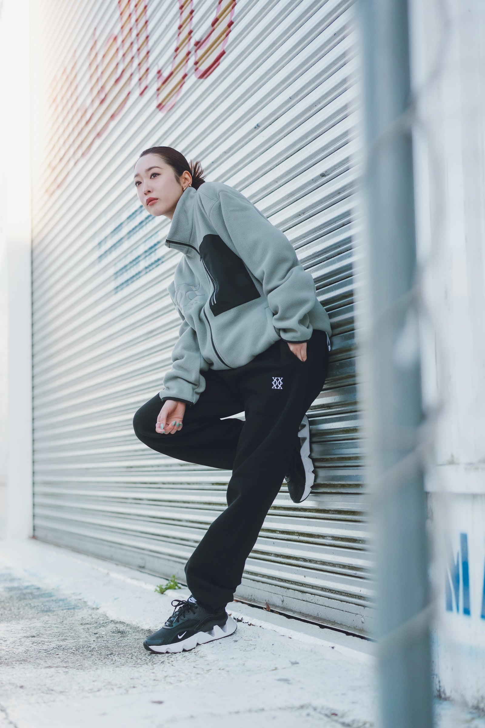 XENO MONOGRAM EMBROIDERY SWEAT PANTS BLACK