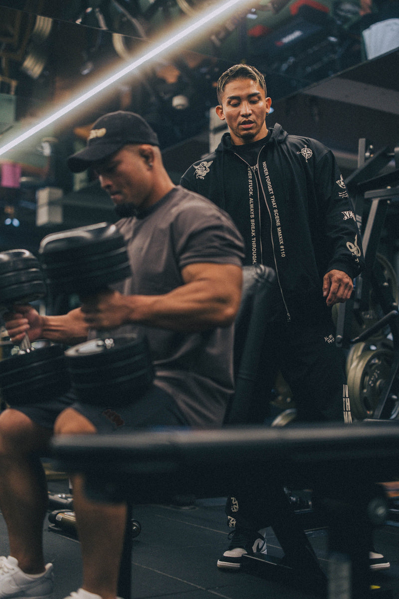 XENO “NFTS” SWEAT SHORTS CHARCOAL