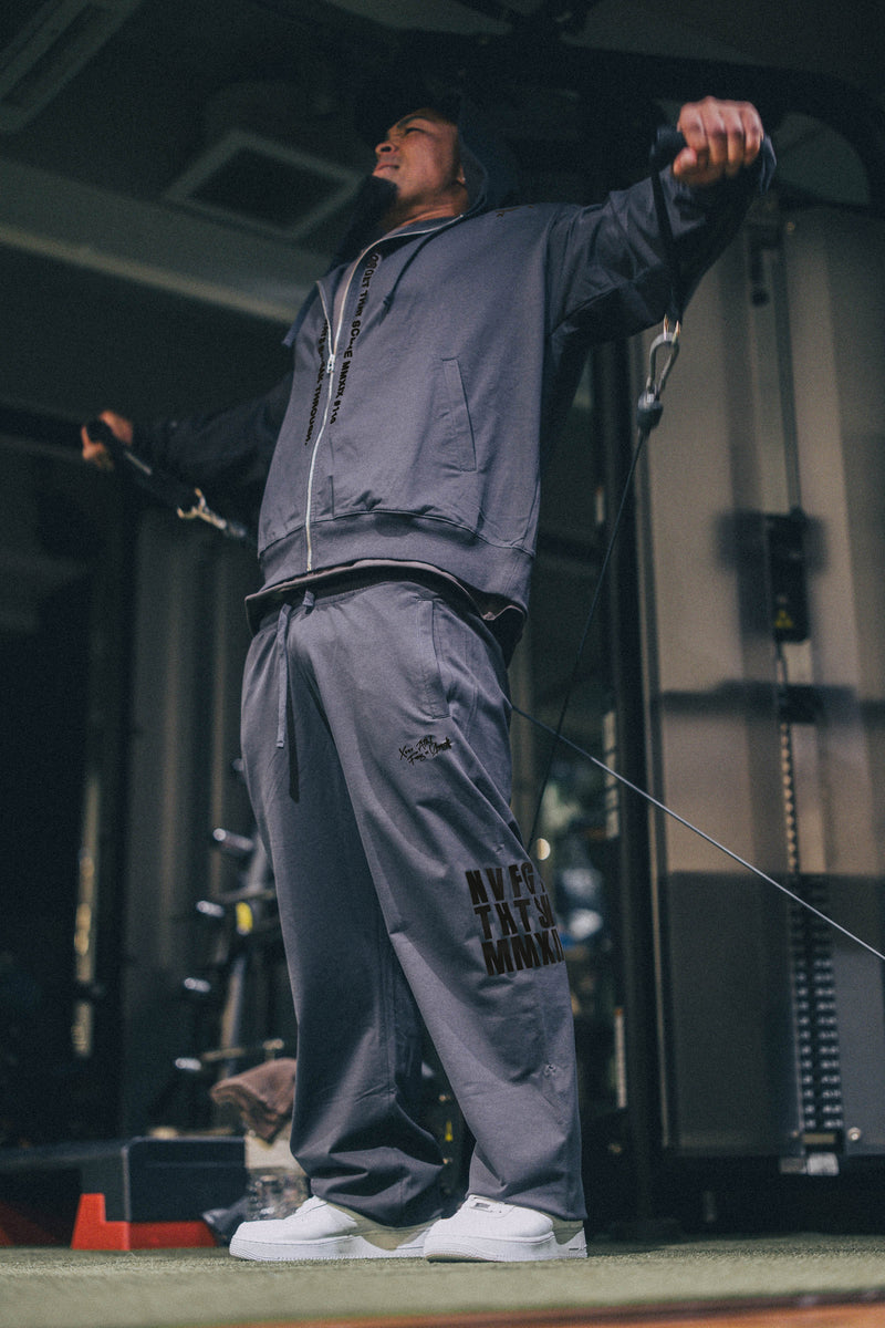 XENO “NFTS” SWEAT PANTS CHARCOAL