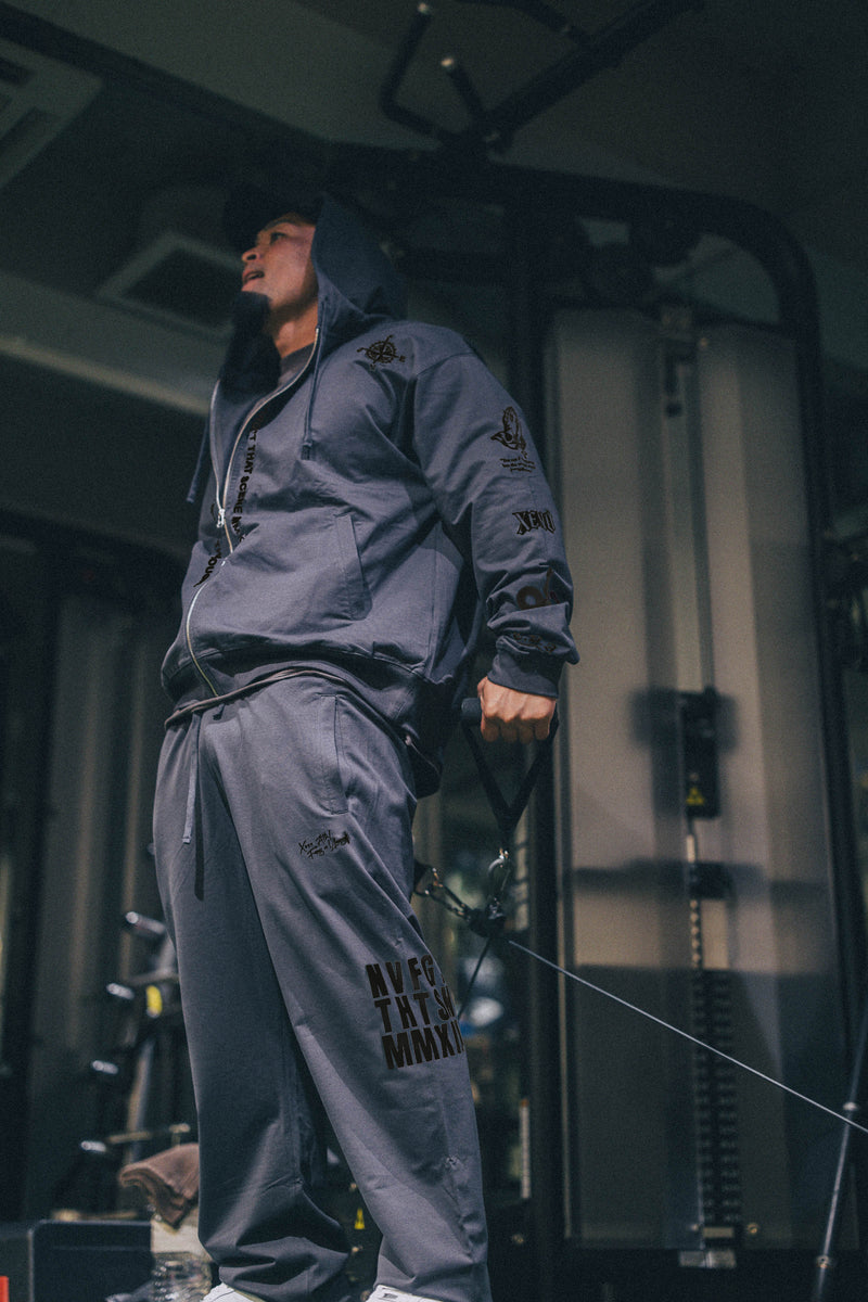 XENO “NFTS” ZIP HOODIE CHARCOAL