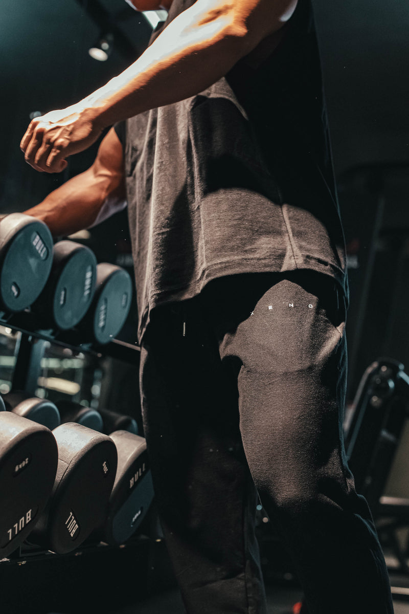 XENO BACK SIDE SWEAT PANTS BLACK