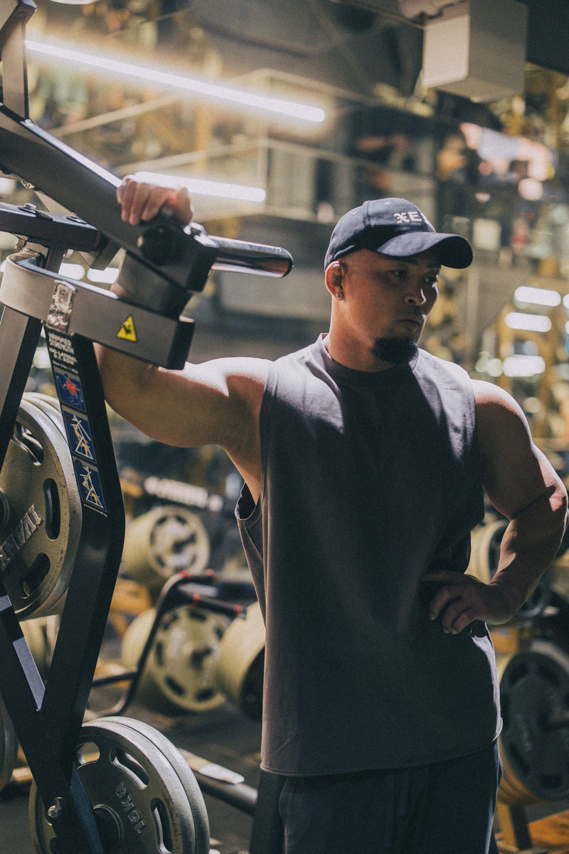 XENO “NFTS”SLEEVELESS TEE CHARCOAL