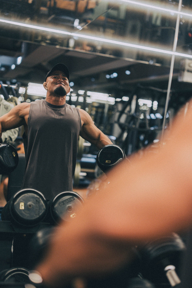 XENO “NFTS”SLEEVELESS TEE CHARCOAL