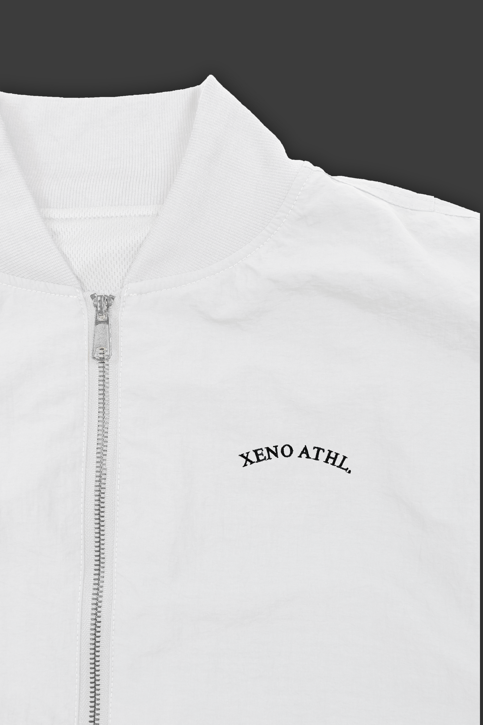 XENO NYLON WOVEN JACKET White