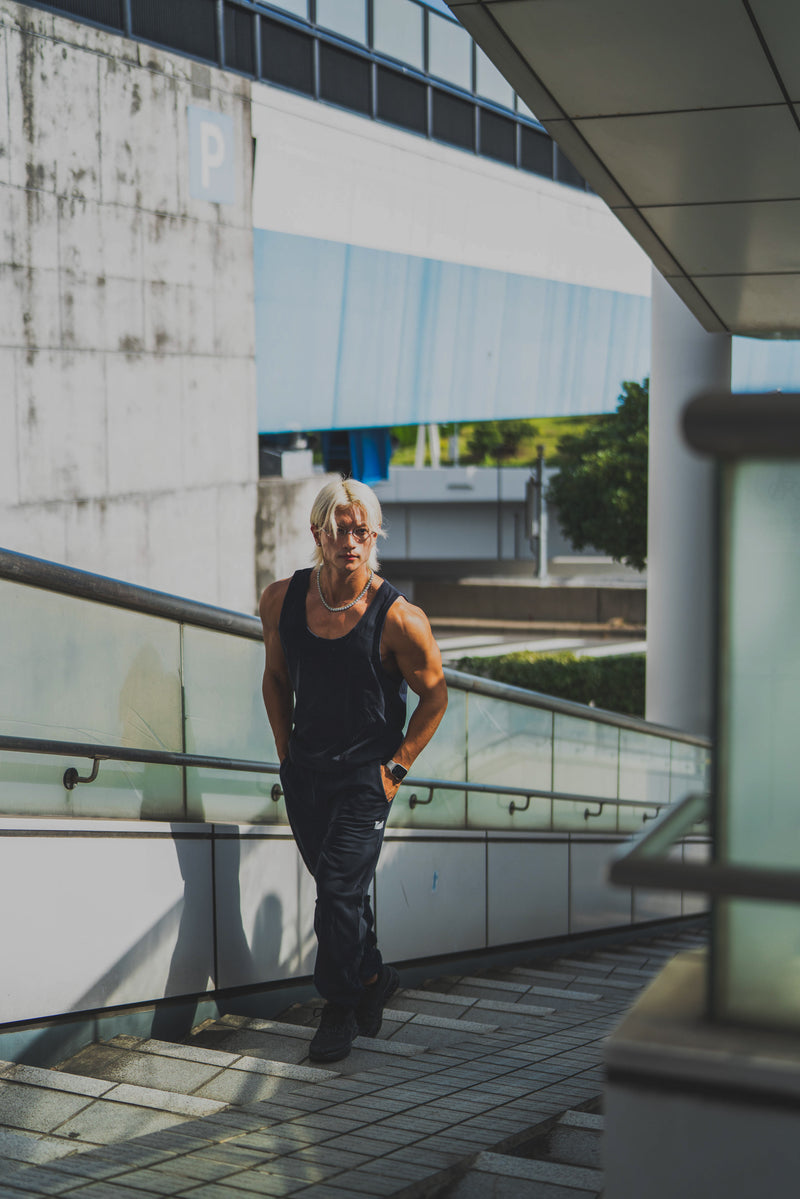 XENO DAMAGE TANKTOP BLACK