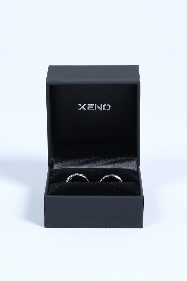 XENO EARRINGS Silver