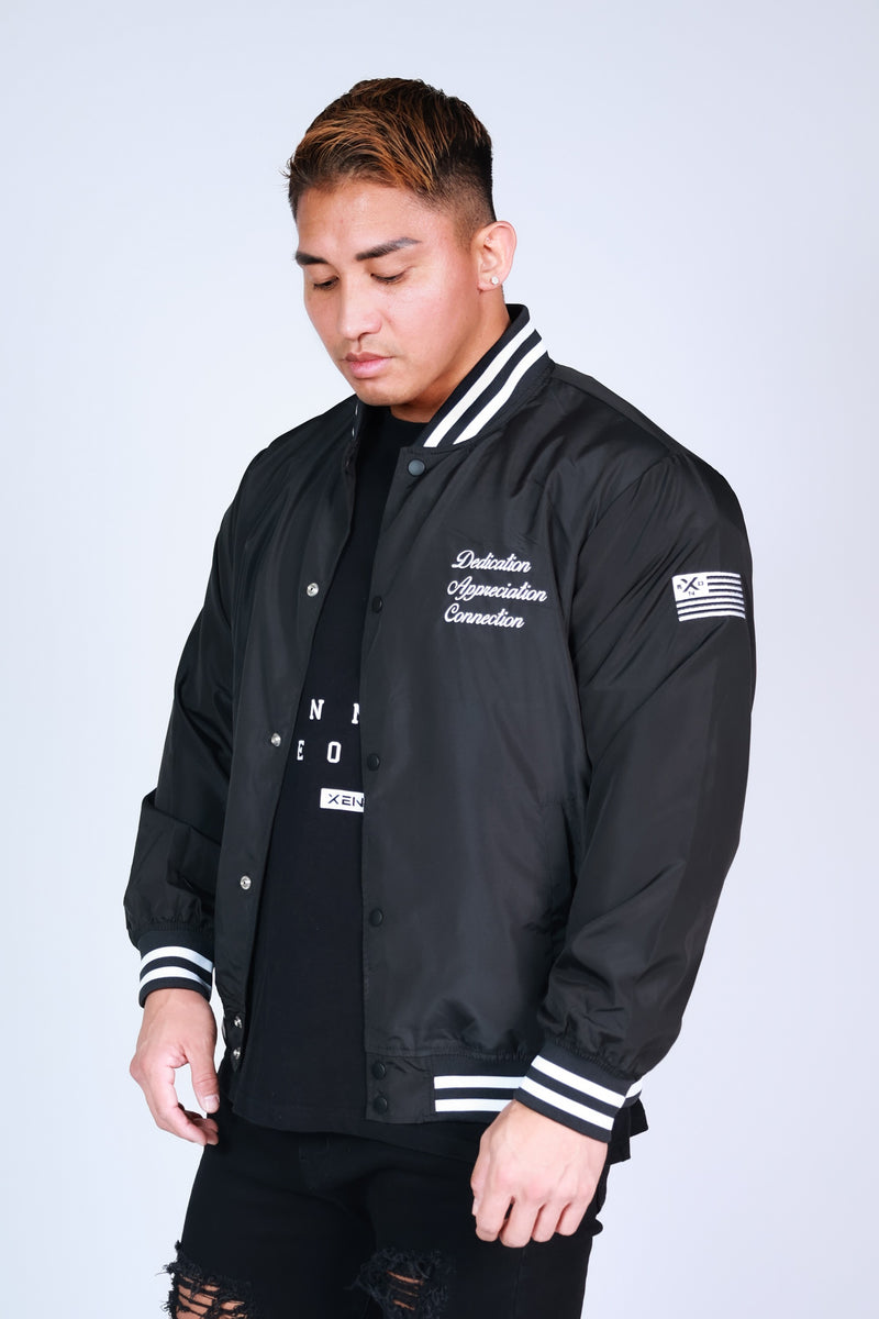 XENO LIGHT WEIGHT STADIUM JACKET Black