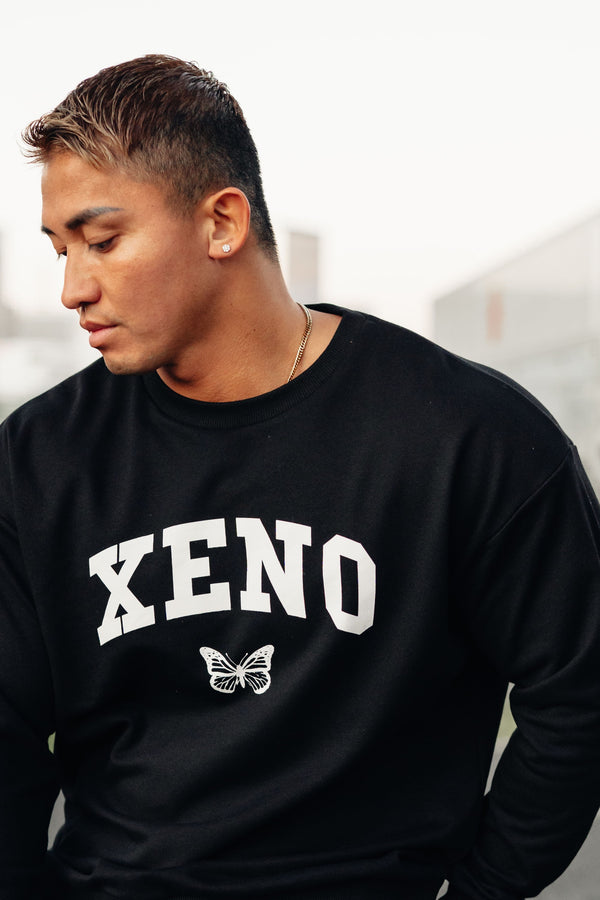 XENO ARCH LOGO CREW SWEAT Black